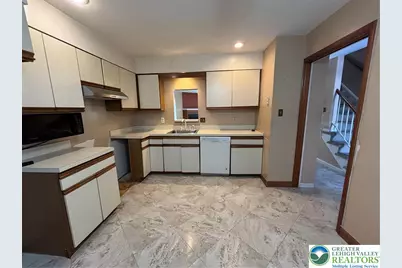 1896 Georgia Drive, Whitehall, PA 18052 - Photo 7