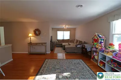 3045 Olivia Circle, Salisbury Township, PA 18103 - Photo 9