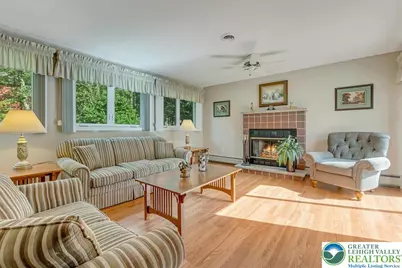 8495 Bumble Bee Way, Coolbaugh Twp, PA 18466 - Photo 5