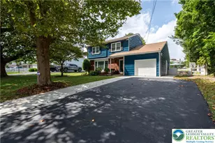 159 Jonathan Dr, Palmer Twp, PA 18045 - Photo 3