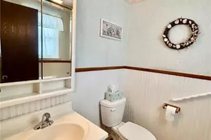 372 Oxford Cir, Moore Township, PA 18014 - Photo 21