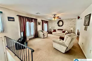 372 Oxford Cir, Moore Township, PA 18014 - Photo 7