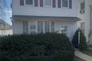 207 Chestnut St, Slatington Boro, PA 18080 - Photo 1