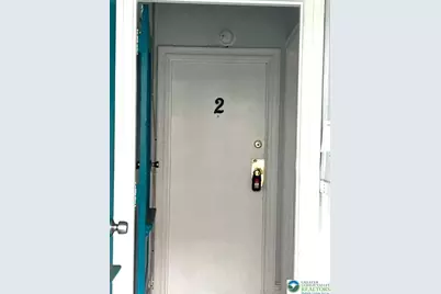 322 N Franklin Street #2 / Second Floor, Allentown, PA 18102 - Photo 3