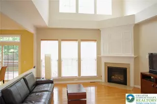 1812 Majestic Dr, Orefield, PA 18069 - Photo 3