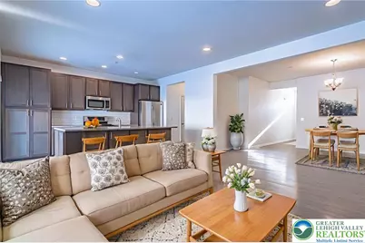 1362 Caspian Street, South Whitehall Twp, PA 18104 - Photo 5