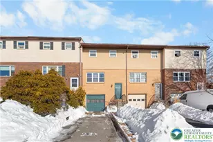 1713 Barrett Dr, Bethlehem City, PA 18017 - Photo 1