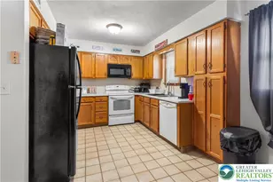 1713 Barrett Dr, Bethlehem City, PA 18017 - Photo 7