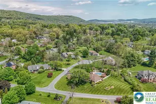 1937 Saucon Dale Cir, Lower Saucon Township, PA 18015 - Photo 5