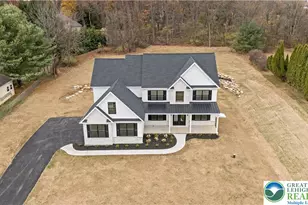 901 Renaldi Rd, Bushkill Twp, PA 18091 - Photo 3