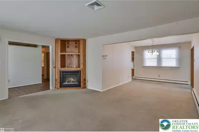 1364 Hickory Road, Lower Macungie Twp, PA 18062 - Photo 5