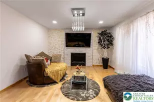 27 Brunswick Dr, Mount Pocono Boro, PA 18344 - Photo 17