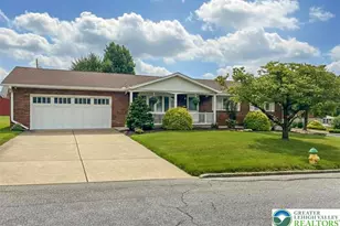 3104 N 5th St, Whitehall Twp, PA 18052 - Photo 3