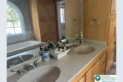 1724 Park Lane, Upper Macungie Township, PA 18069 - Photo 35