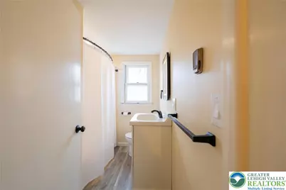 5454 Mauser Street, North Whitehall Twp, PA 18059 - Photo 21