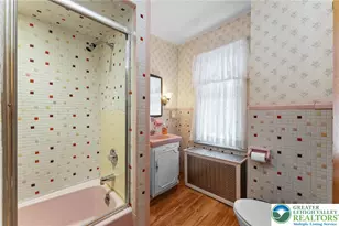 320 Garibaldi Ave, Roseto Boro, PA 18013 - Photo 25