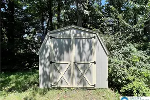 194 Haddon Dr, Longswamp Twp, PA 18062 - Photo 5