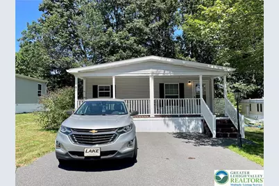 194 Haddon Drive, Longswamp, PA 18062 - Photo 1