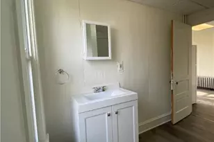 801 W Berwick St, Easton, PA 18042 - Photo 7