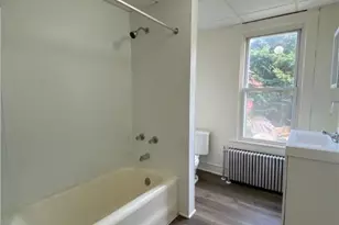 801 W Berwick St, Easton, PA 18042 - Photo 9