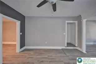 518 Pen Argyl St, Pen Argyl Boro, PA 18072 - Photo 11