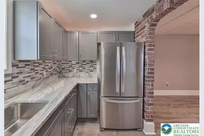 518 Pen Argyl Street, Pen Argyl Boro, PA 18072 - Photo 5