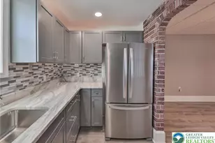 518 Pen Argyl St, Pen Argyl Boro, PA 18072 - Photo 5