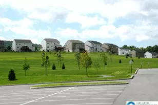 3626 Clauss Dr, Lower Macungie Twp, PA 18062 - Photo 19