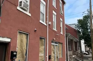 322 Ridge Ave, Allentown, PA 18102 - Photo 1