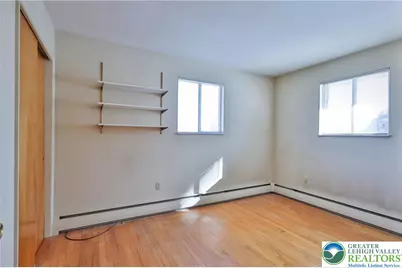 1360 Stonewood Drive, Hanover Twp, PA 18017 - Photo 15