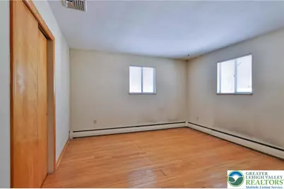 1360 Stonewood Drive, Hanover Twp, PA 18017 - Photo 17