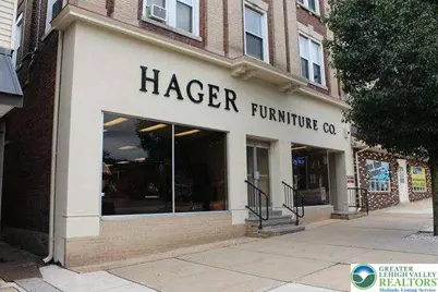 242 Delaware Avenue #3B, Palmerton, PA 18071 - Photo 1