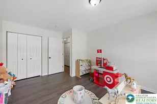 6909 Hunt Dr, Macungie Boro, PA 18062 - Photo 15