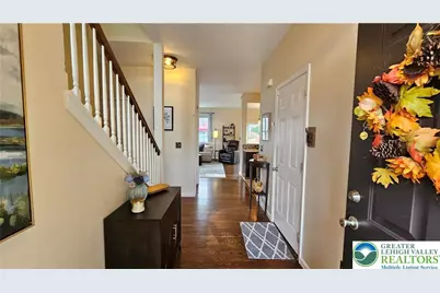 247 Milkweed Drive, Upper Macungie Township, PA 18104 - Photo 9