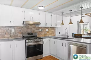 35 Linda Dr, Lehigh Township, PA 18088 - Photo 13