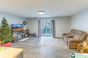 2010 Glendale Ave, Bethlehem, PA 18018 - Photo 3