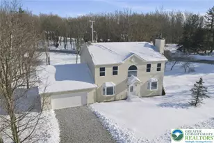 106 Greenleaf Dr, Long Pond, PA 18334 - Photo 5