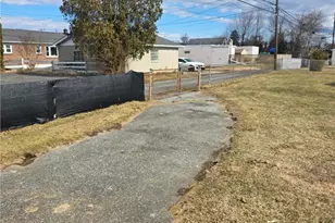 14 Magna Dr, Coplay Boro, PA 18037 - Photo 23