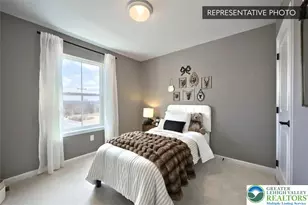 733 Fawn Way, Pennsburg Boro, PA 18073 - Photo 13