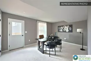 733 Fawn Way, Pennsburg Boro, PA 18073 - Photo 3