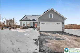 4211 Mimosa Ln, Whitehall, PA 18052 - Photo 1