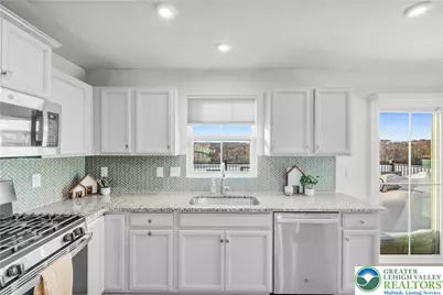 4211 Mimosa Lane, Whitehall, PA 18052 - Photo 7