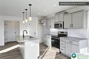 108 Pleasant View Dr, Mahoning Twp, PA 18235 - Photo 15