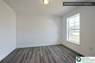 108 Pleasant View Dr, Mahoning Twp, PA 18235 - Photo 7