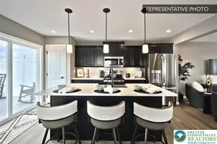 716 Deerfield Blvd, Pennsburg Boro, PA 18073 - Photo 9