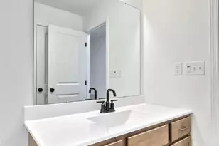 253 Center Rd, Allen Township, PA 18067 - Photo 9