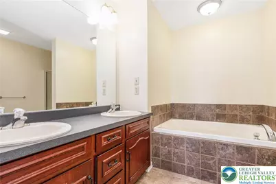 130 Willow Drive, Palmer Twp, PA 18045 - Photo 15