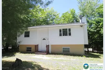 3076 Briarwood Drive, Tobyhanna, PA 18466 - Photo 1