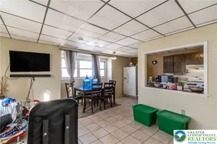 768 E Green St, Allentown City, PA 18109 - Photo 3