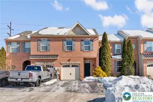 262 Milkweed Dr, Upper Macungie Township, PA 18104 - Photo 1